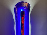 IMG 0351  Blau Stehlampe Höhe: ca. 137 cm Umfang: ca. 60 cm Preis: 800,00 &#8364; Mit Beleuchtung Beleuchtung ausgeschaltet Nur Abholen